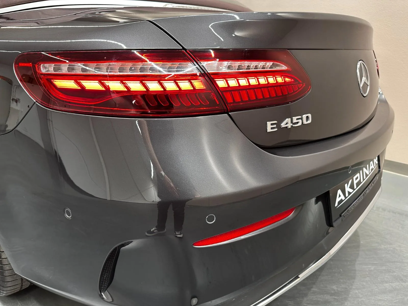 2022 Mercedes-Benz E 450 4MATIC, Cabriolet, AMG Line, 7/26