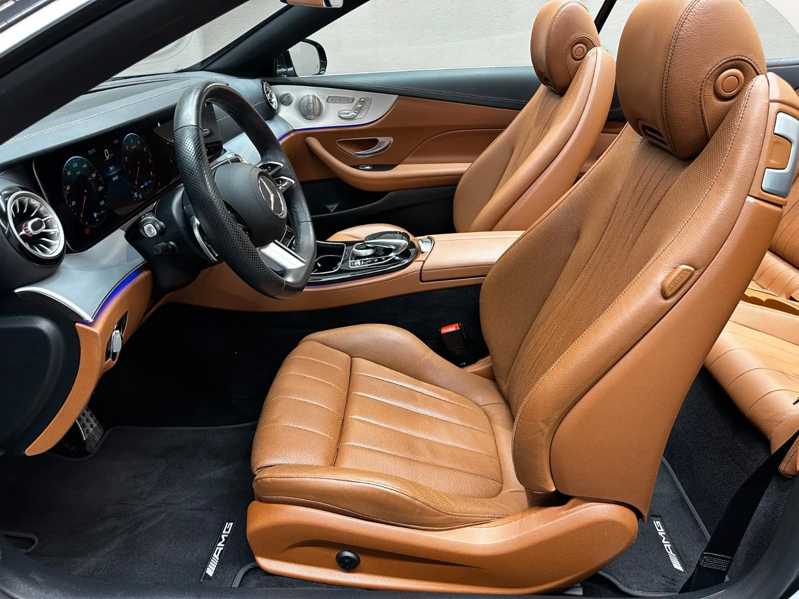 2022 Mercedes-Benz E 450 4MATIC, Cabriolet, AMG Line, 13/26