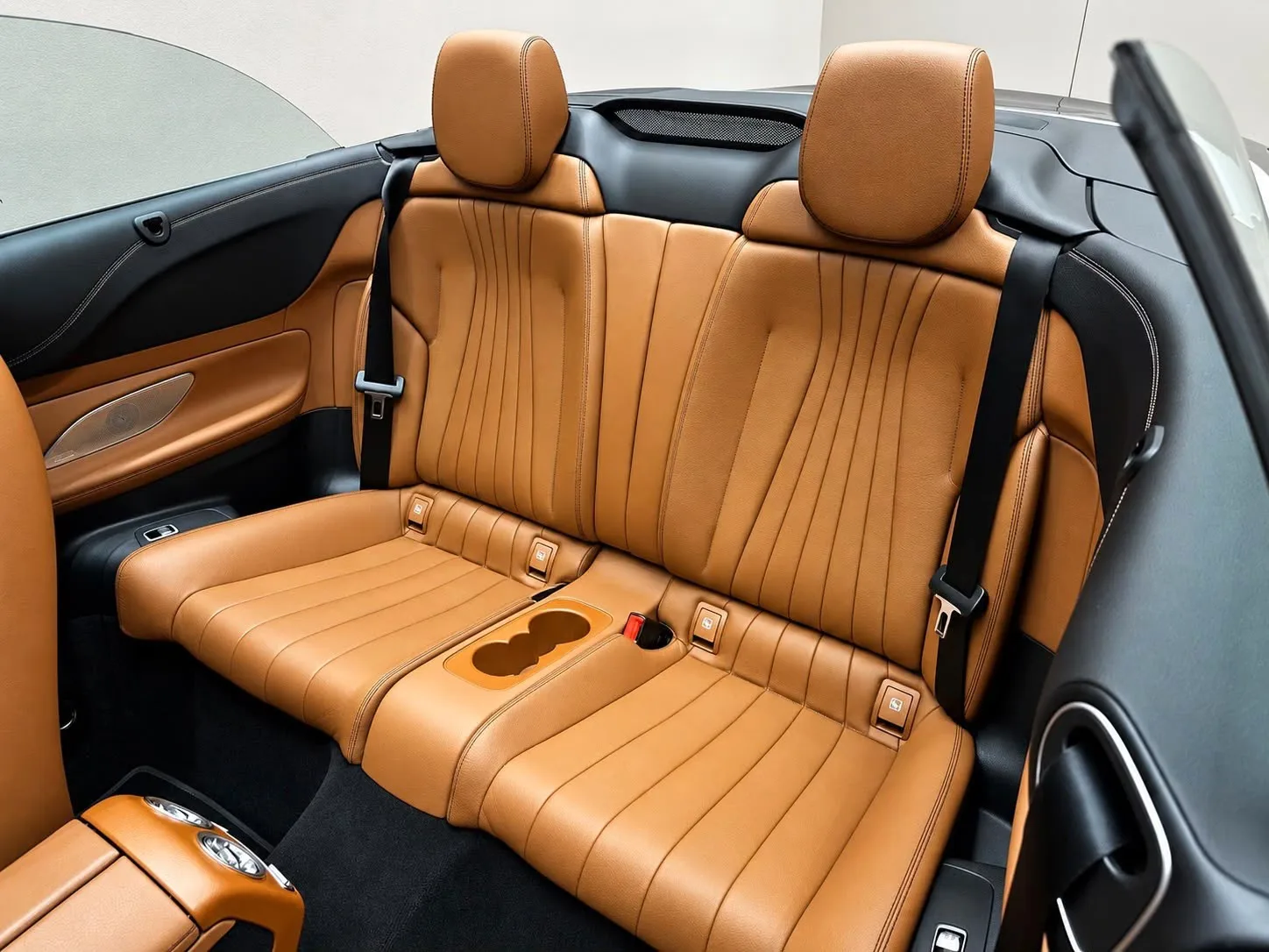 2022 Mercedes-Benz E 450 4MATIC, Cabriolet, AMG Line, 15/26