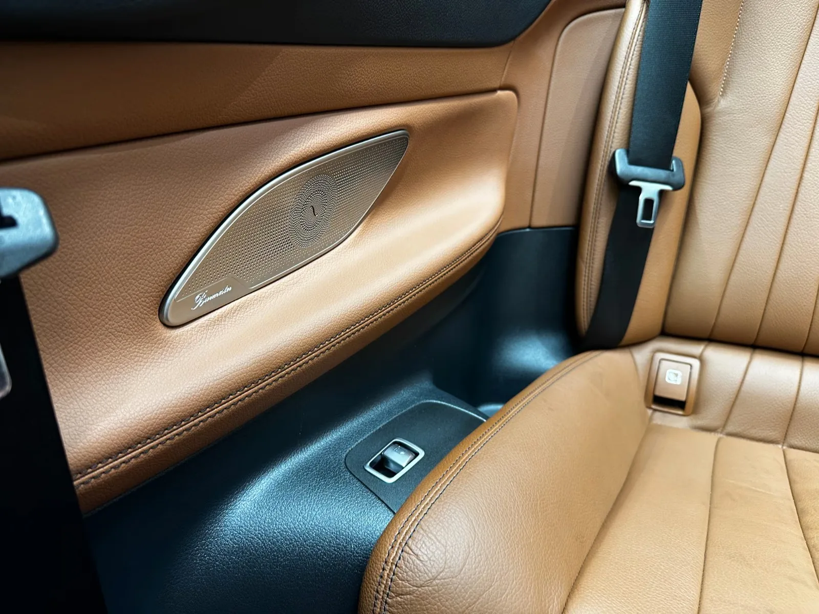 2022 Mercedes-Benz E 450 4MATIC, Cabriolet, AMG Line, 20/26