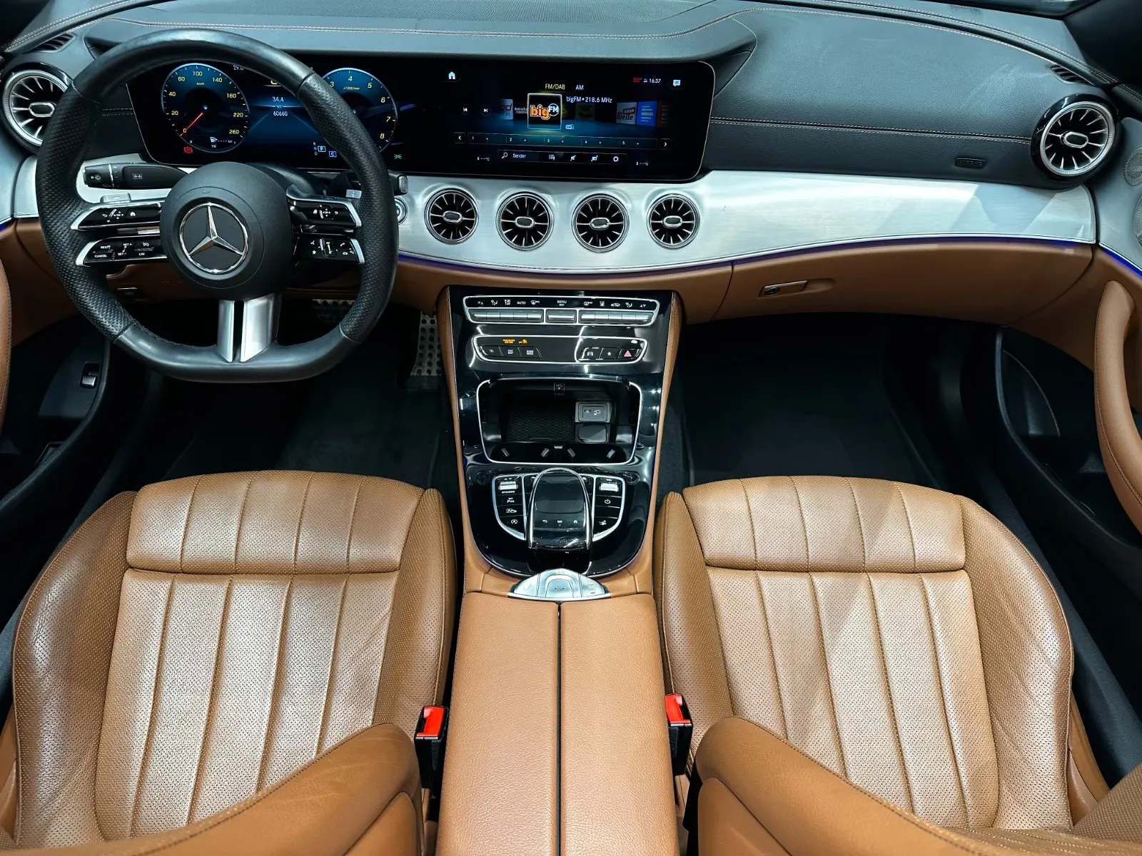 2022 Mercedes-Benz E 450 4MATIC, Cabriolet, AMG Line, 25/26