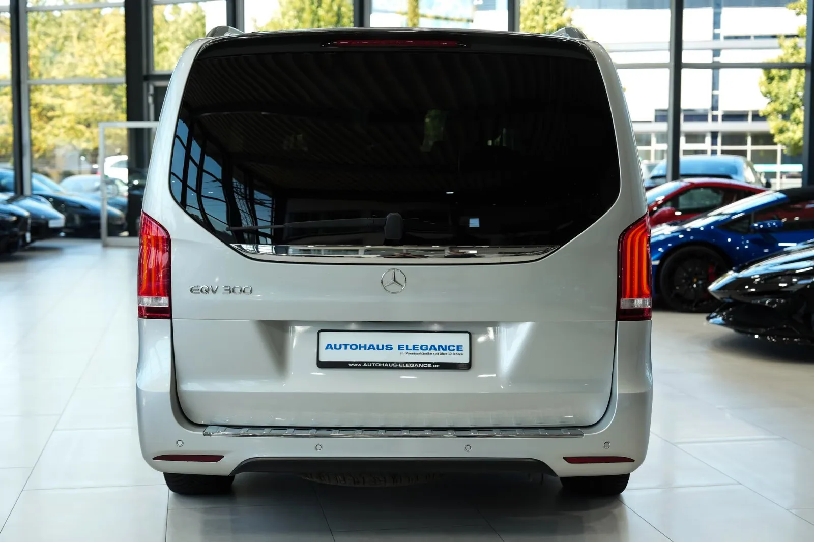 2022 Mercedes-Benz EQV 300 Long, 6/28