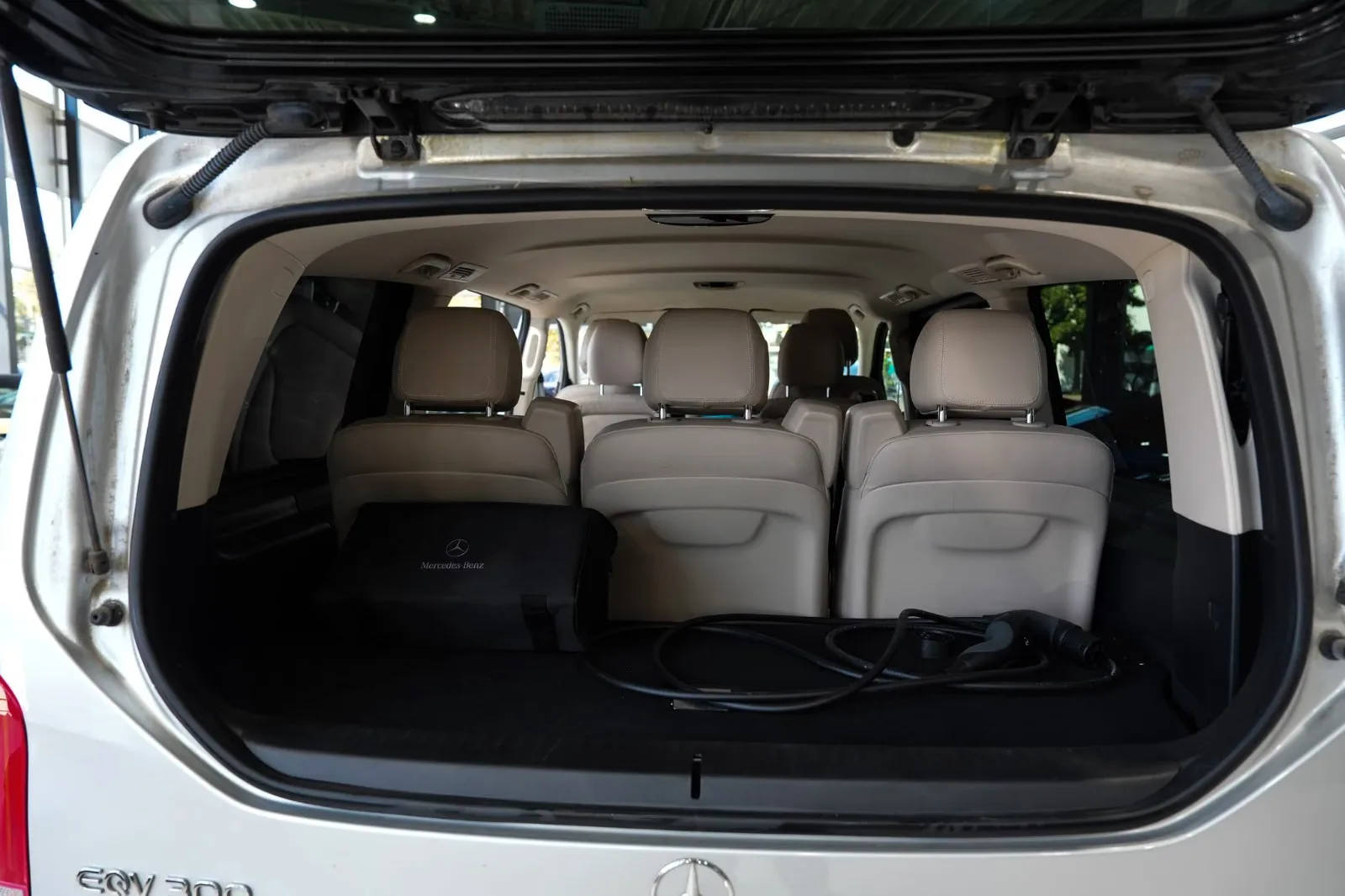 2022 Mercedes-Benz EQV 300 Long, 28/28