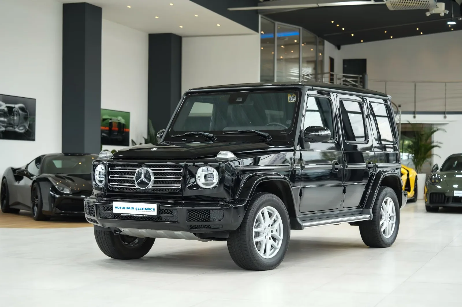 2022 Mercedes-Benz G 350 d Exclusive angeboten von einem Fachhändler in Köln, Deutschland, Hauptfoto