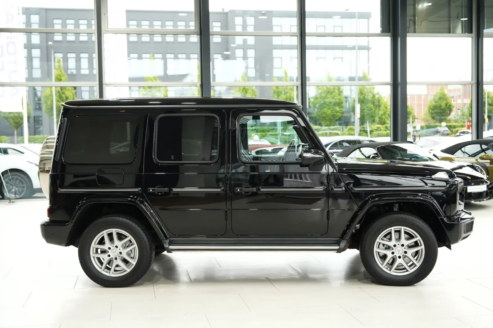 2022 Mercedes-Benz G 350 d Exclusive, 2/17