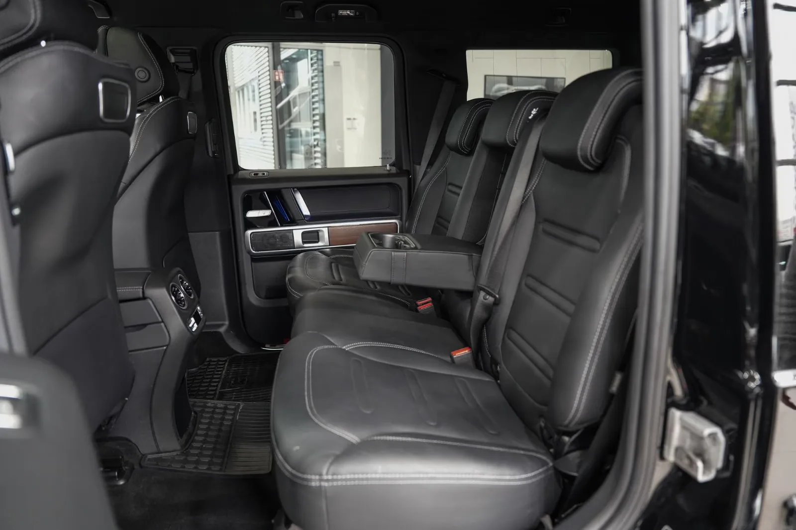 2022 Mercedes-Benz G 350 d Exclusive, 8/17