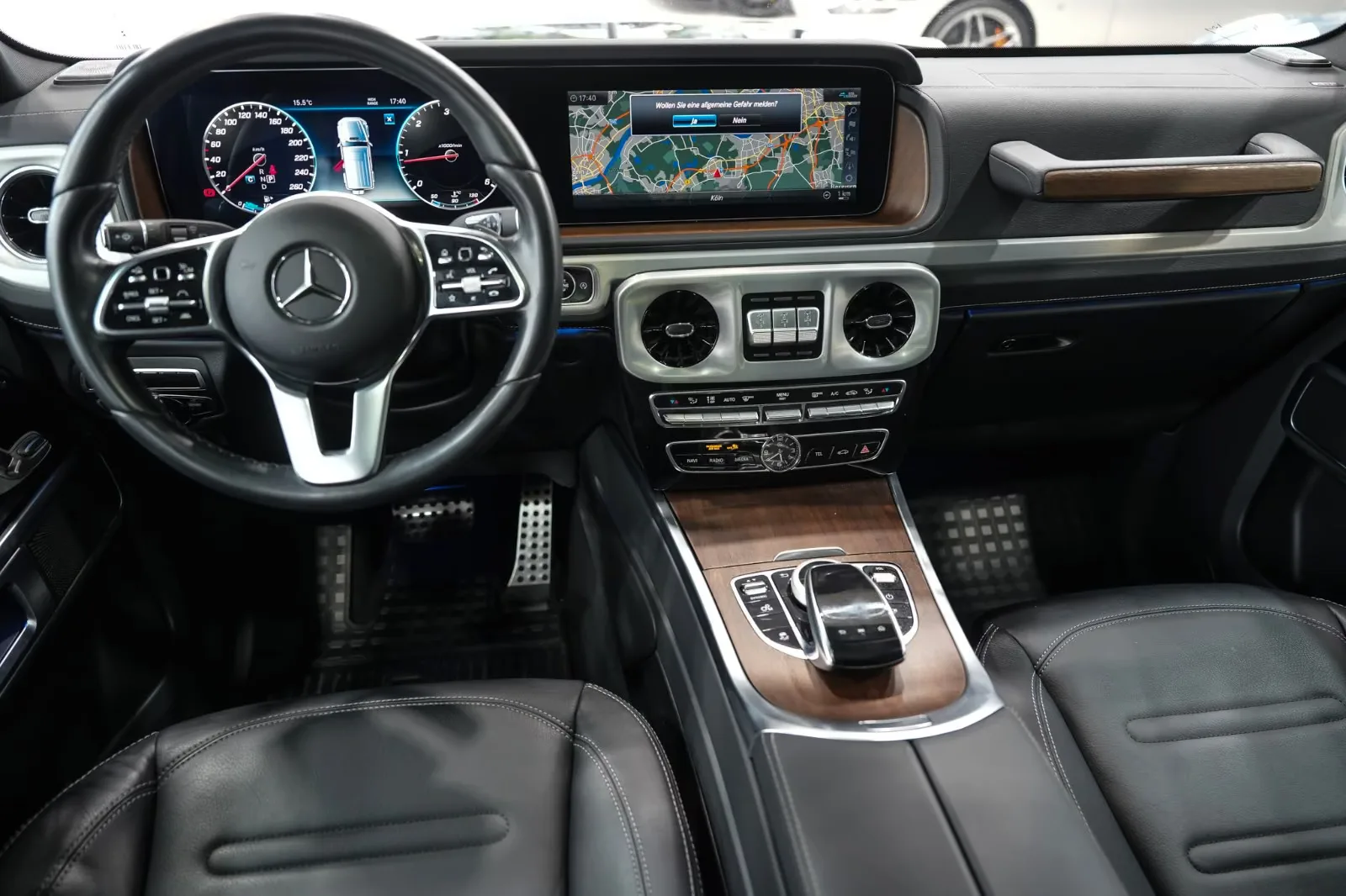 2022 Mercedes-Benz G 350 d Exclusive, 10/17