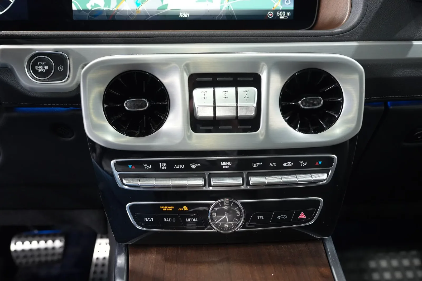 2022 Mercedes-Benz G 350 d Exclusive, 12/17