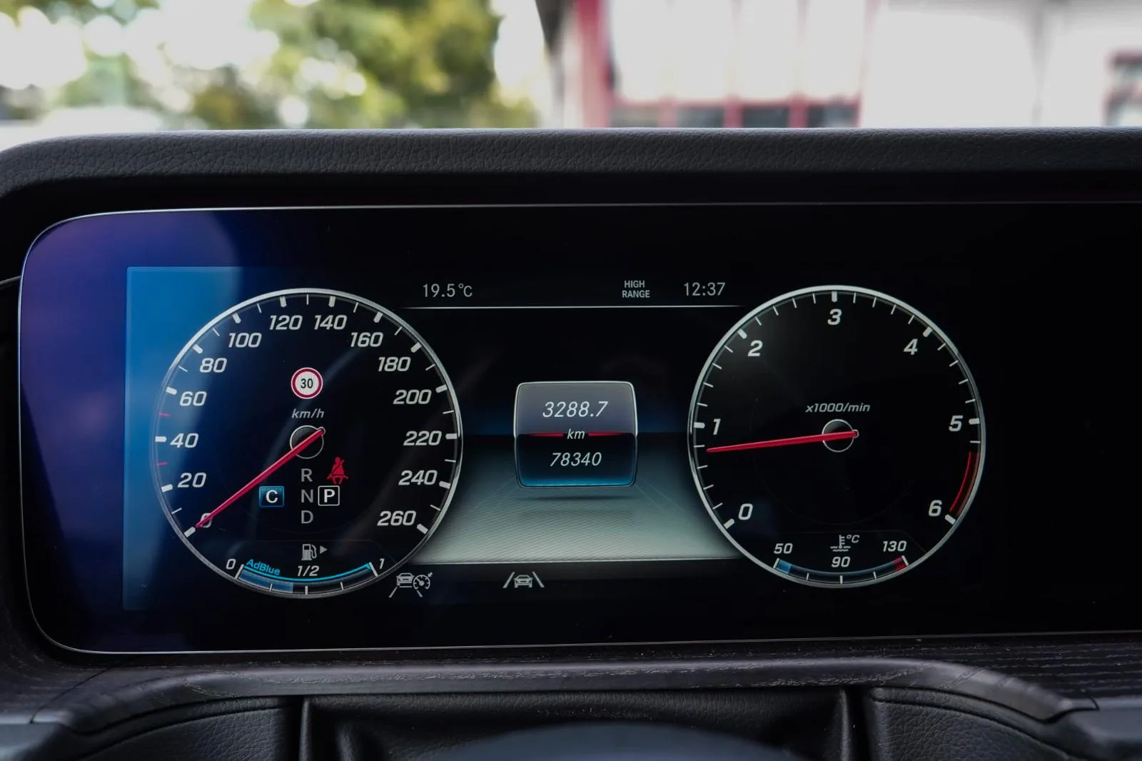 2022 Mercedes-Benz G 400 d Professional Line, 21/30
