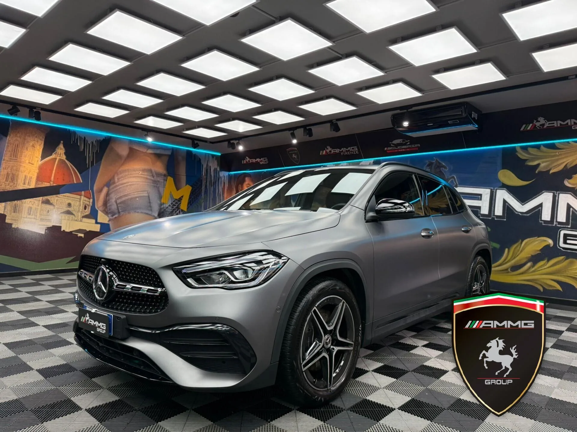 2022 Mercedes-Benz GLA 250 4MATIC offered by a specialist dealer in Calenzano, Italy, main photo
