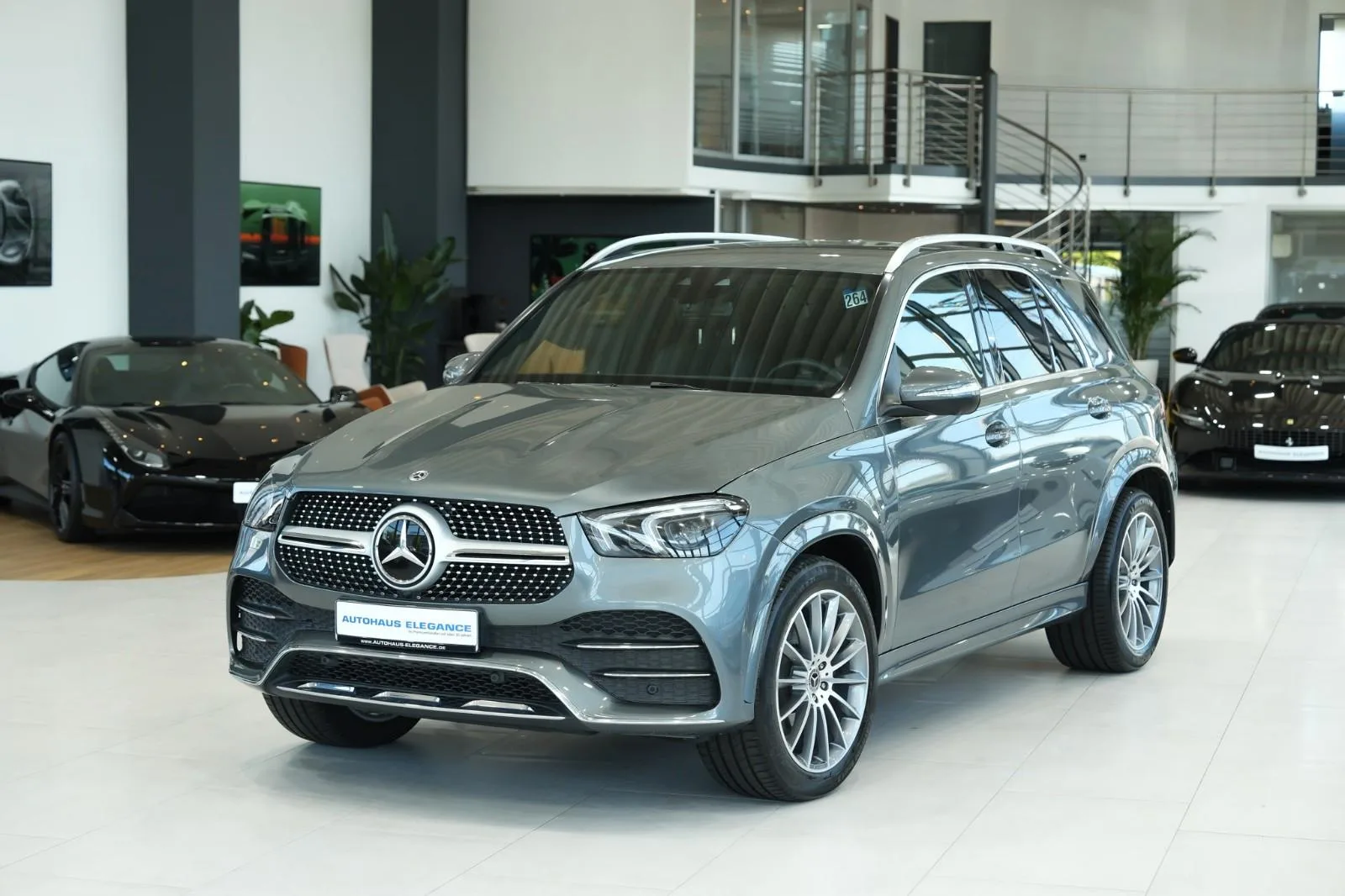 2022 Mercedes-Benz GLE 300 d 4MATIC, AMG Line, 4/22