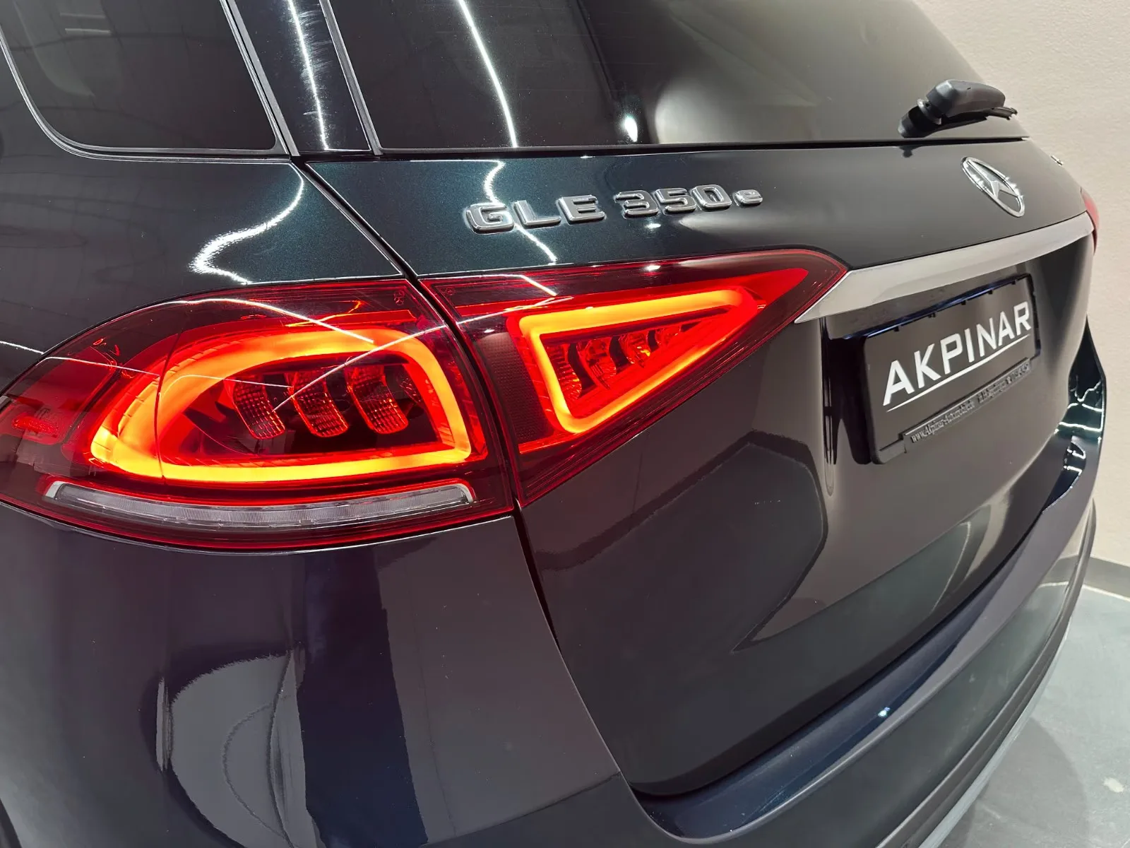 2022 Mercedes-Benz GLE 350 e 4MATIC, AMG Line, 4/27
