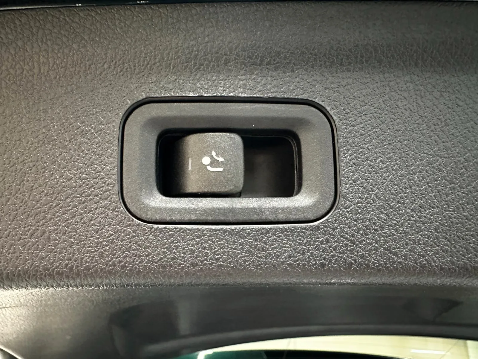 2022 Mercedes-Benz GLE 350 e 4MATIC, AMG Line, 17/27