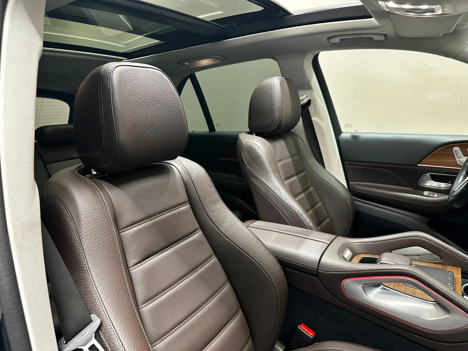 2022 Mercedes-Benz GLE 350 e 4MATIC, AMG Line, 23/27