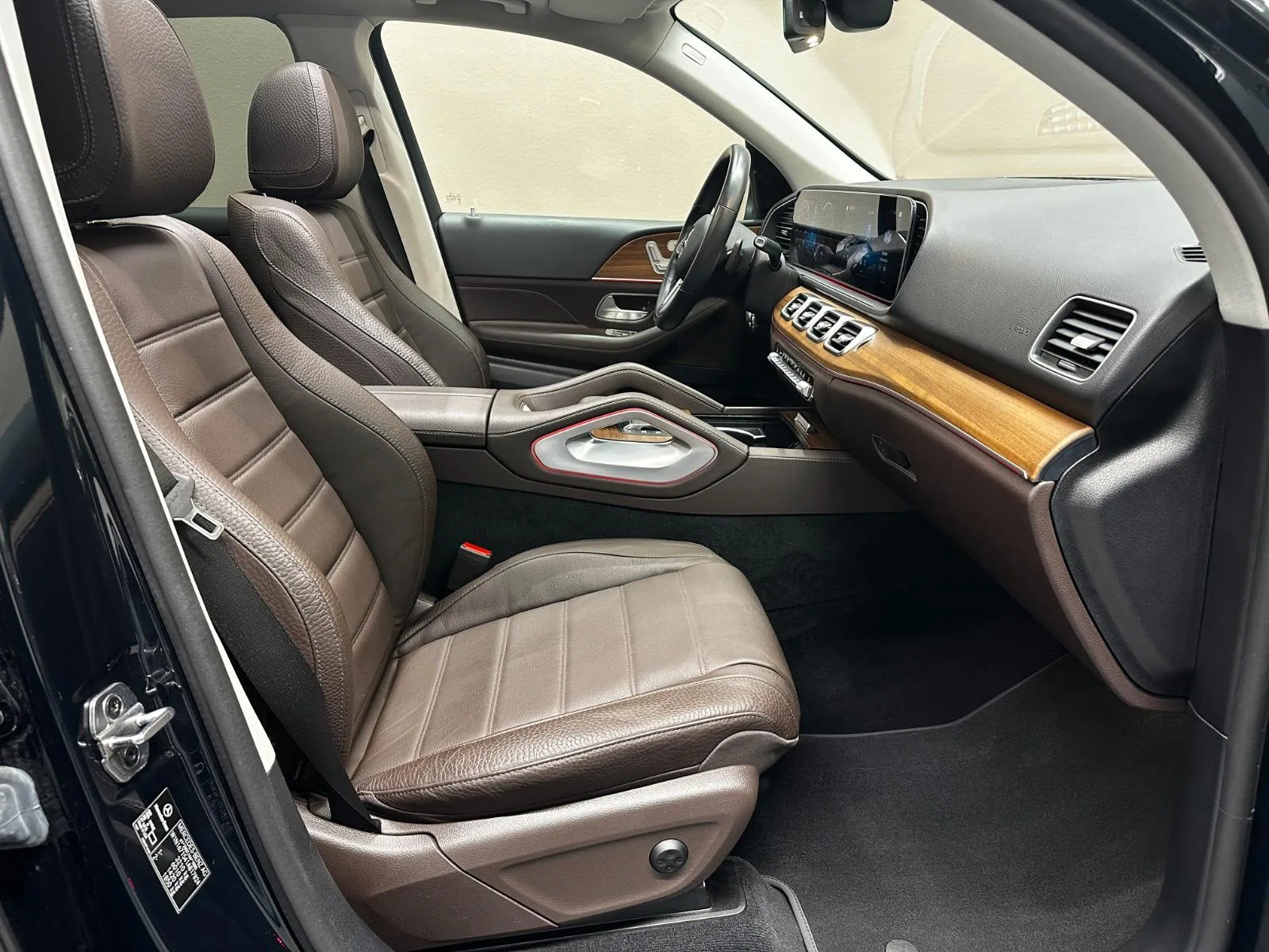 2022 Mercedes-Benz GLE 350 e 4MATIC, AMG Line, 24/27