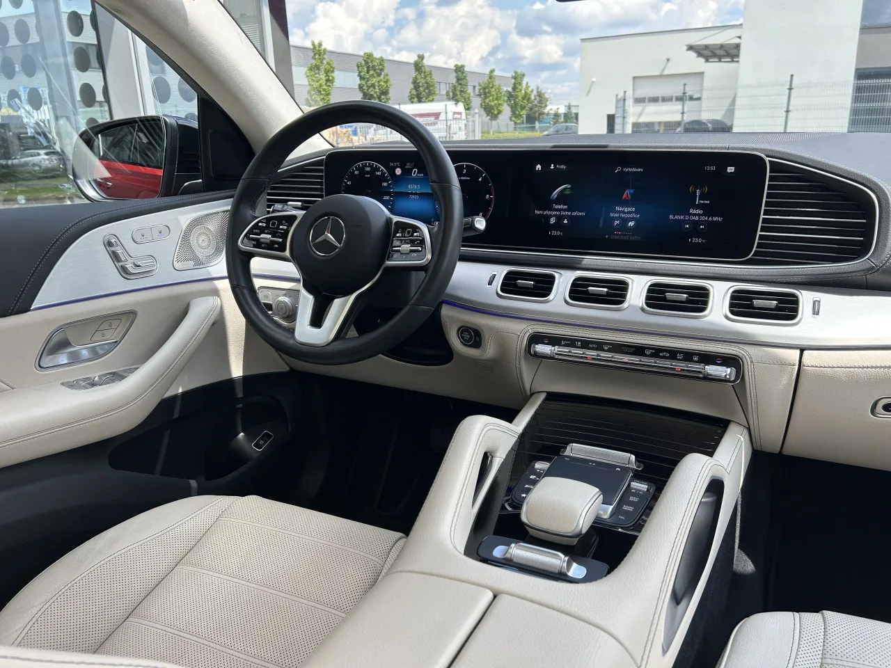 2022 Mercedes-Benz GLE 400 d 4MATIC, Coupé, AMG Line offered by a specialist dealer in Písek, Czechia, photo 14 of 36