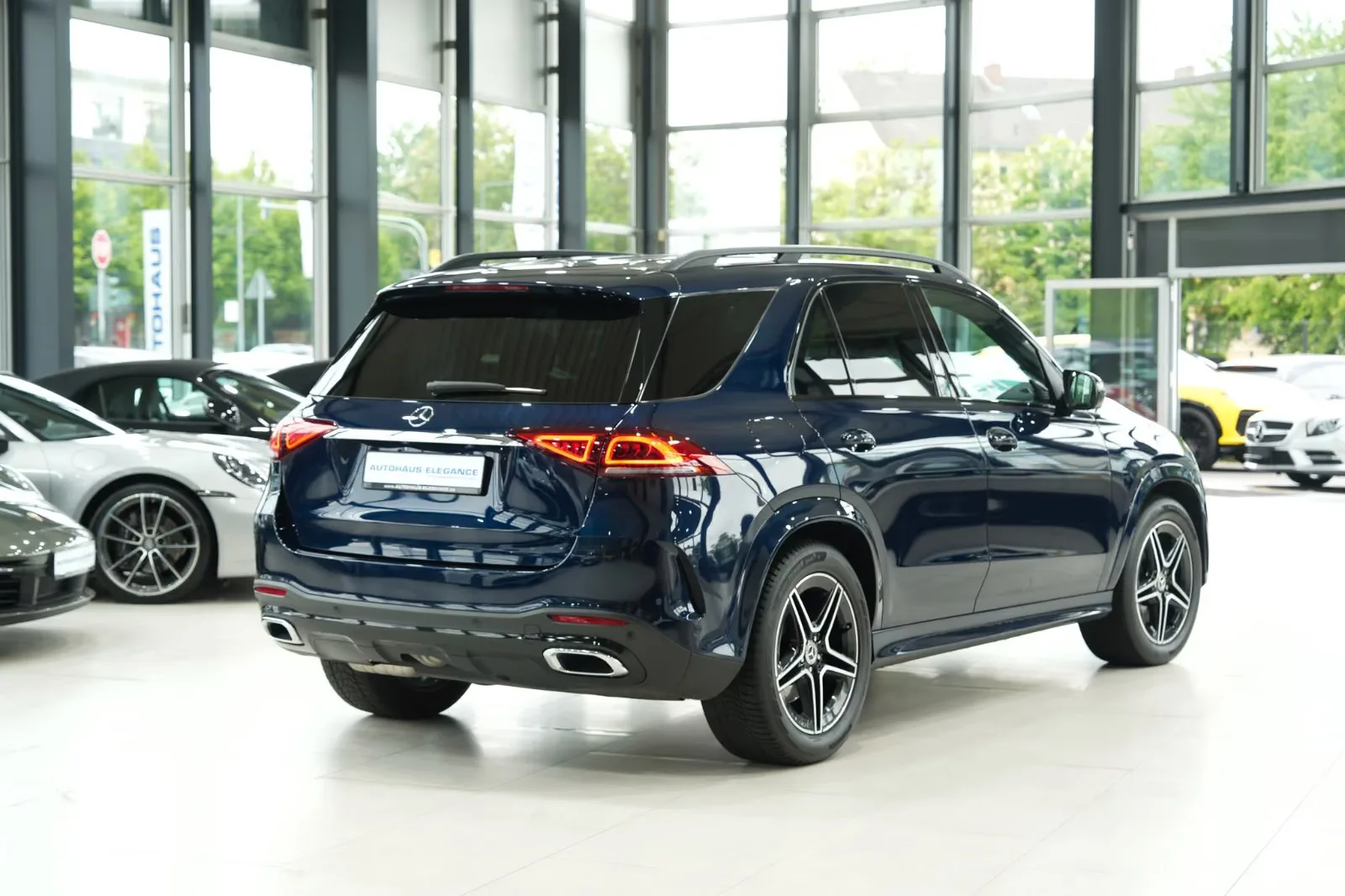 2022 Mercedes-Benz GLE 400 d AMG Line, 2/22