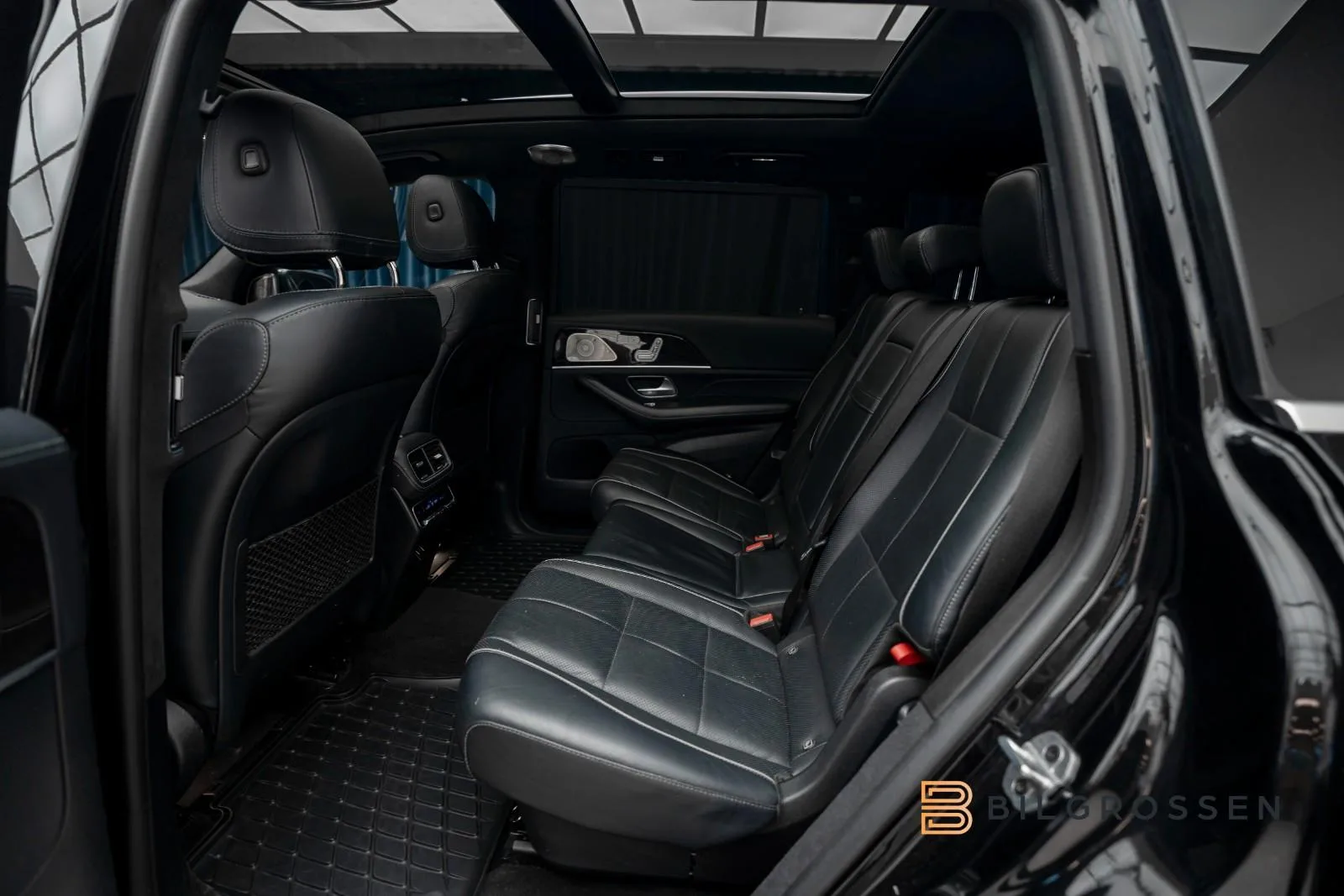 2022 Mercedes-Benz GLS 580 4MATIC, AMG Line, 18/27