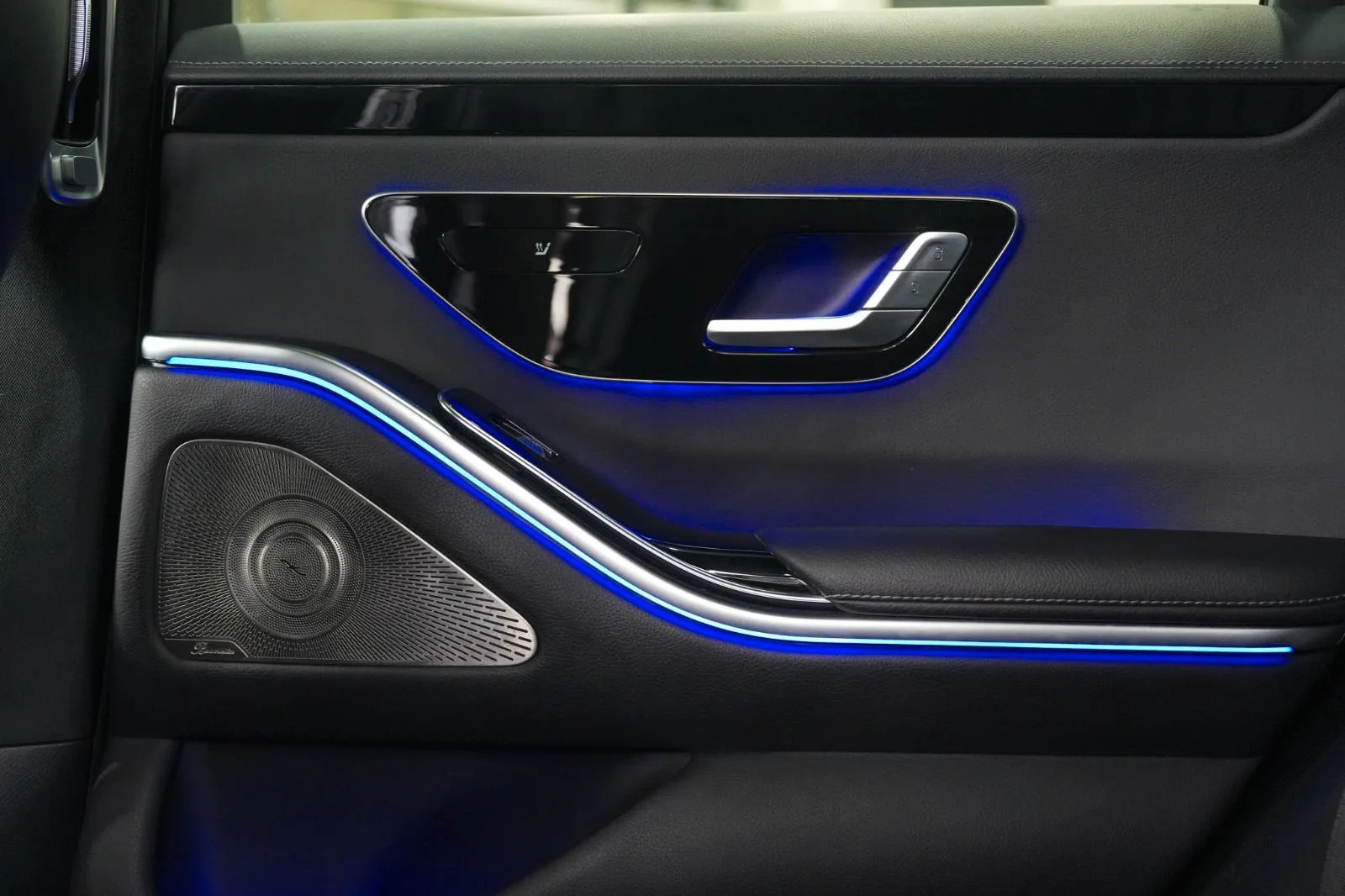 2022 Mercedes-Benz S 400 d 4MATIC, AMG Line, 21/23