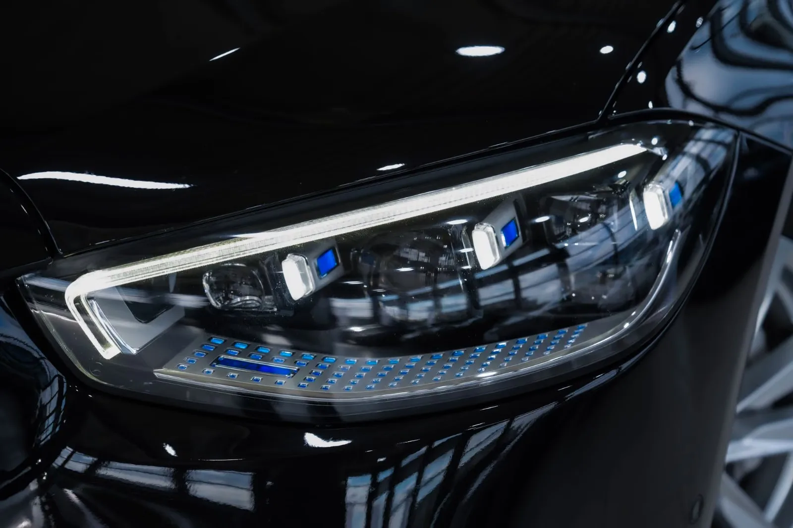 2022 Mercedes-Benz S 500 4MATIC, AMG Line, 9/30