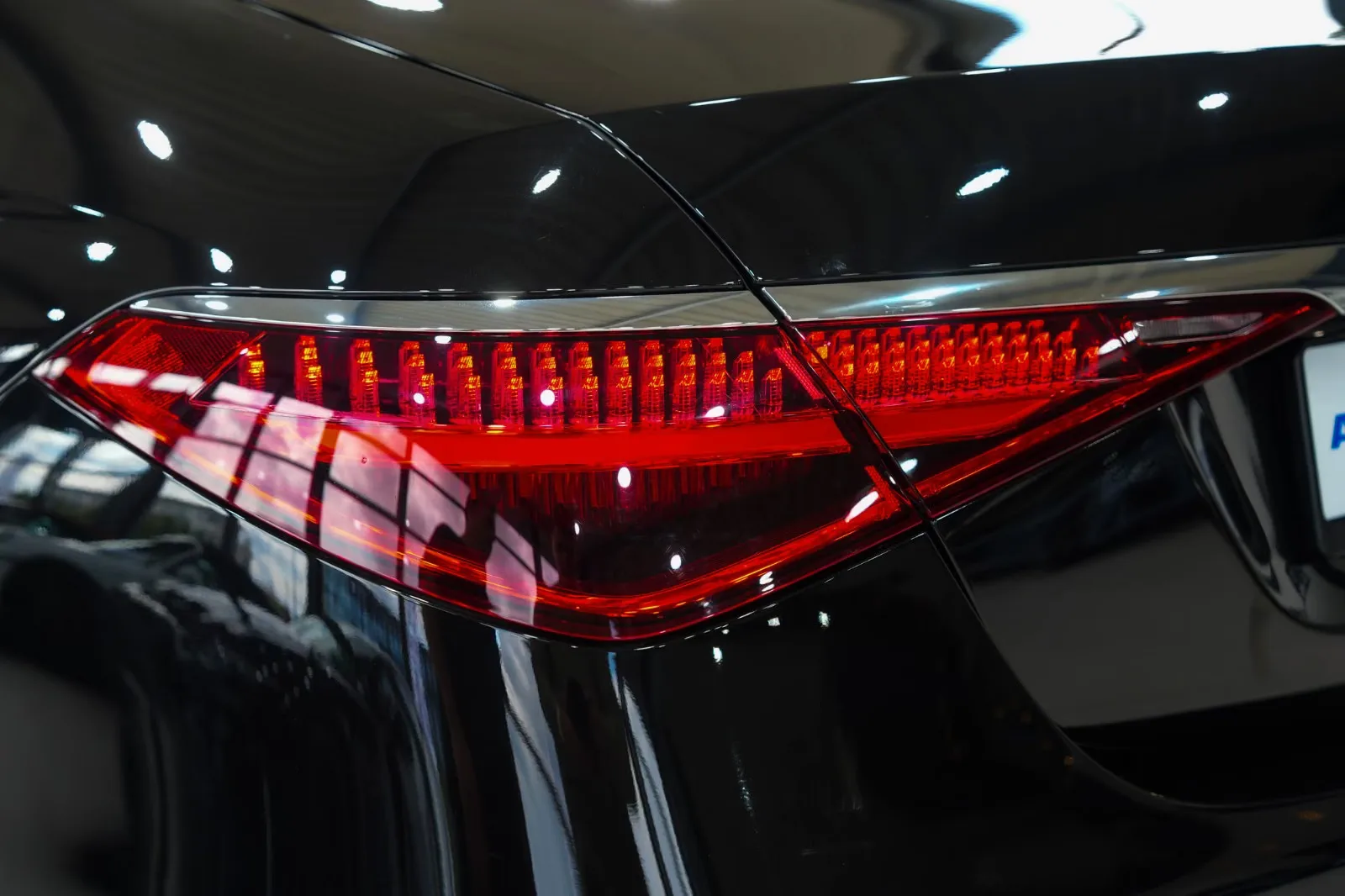 2022 Mercedes-Benz S 500 4MATIC, AMG Line, 10/30