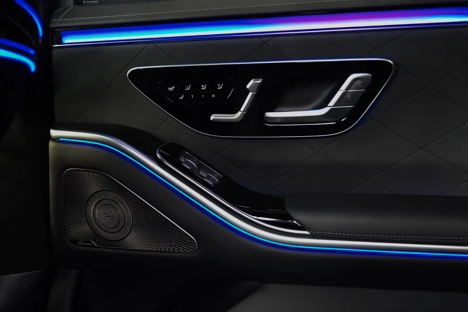 2022 Mercedes-Benz S 500 4MATIC, AMG Line, 17/30