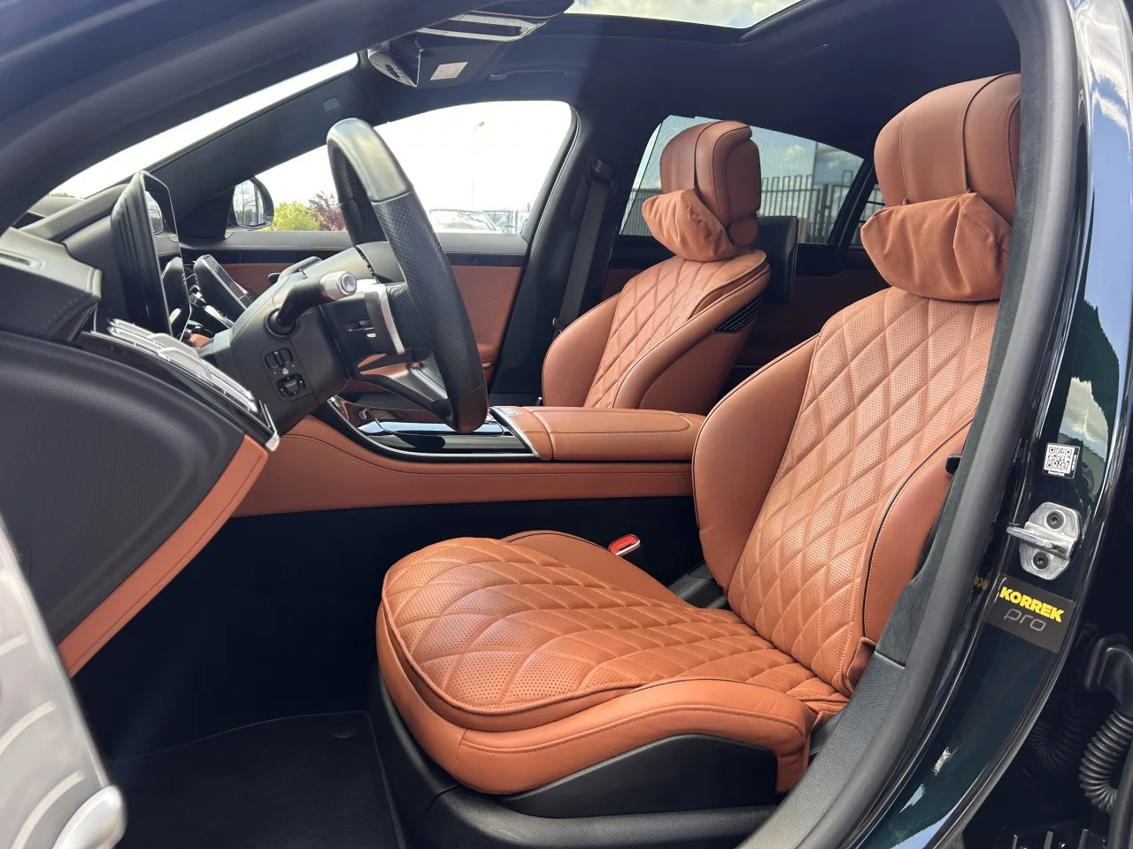 2022 Mercedes-Benz S 580 4MATIC, long proposée par un concessionnaire spécialisé à Písek, Tchéquie, photo 11 sur 40