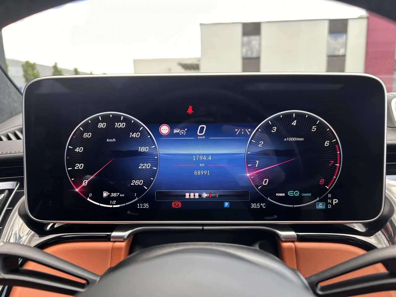 2022 Mercedes-Benz S 580 4MATIC, long proposée par un concessionnaire spécialisé à Písek, Tchéquie, photo 15 sur 40