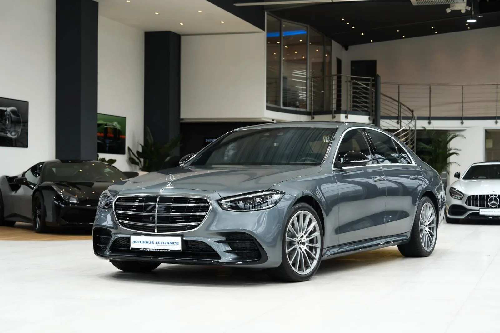 2022 Mercedes-Benz S 580 e 4MATIC, AMG Line angeboten von einem Fachhändler in Köln, Deutschland, Hauptfoto