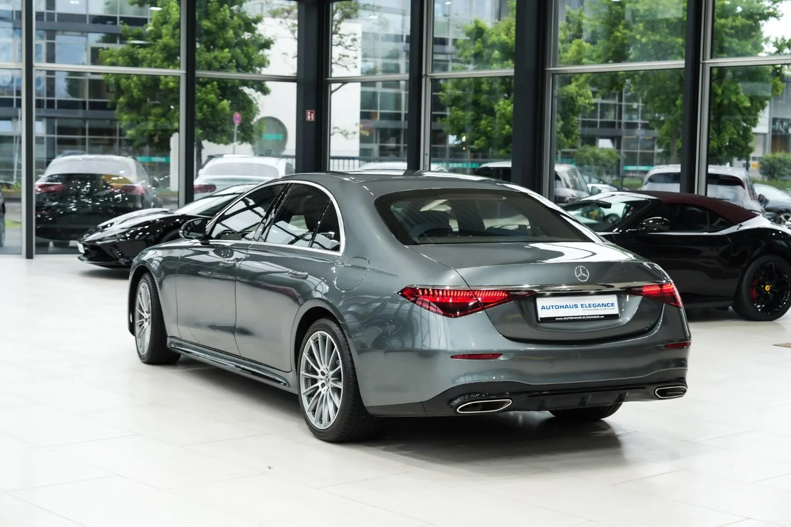 2022 Mercedes-Benz S 580 e 4MATIC, AMG Line, 3/22