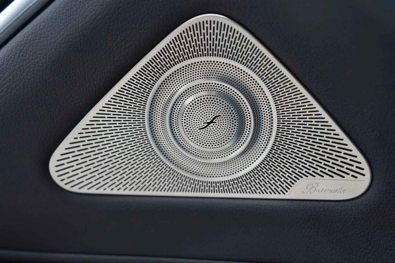 2022 Mercedes-Benz S 580 e, 16/18