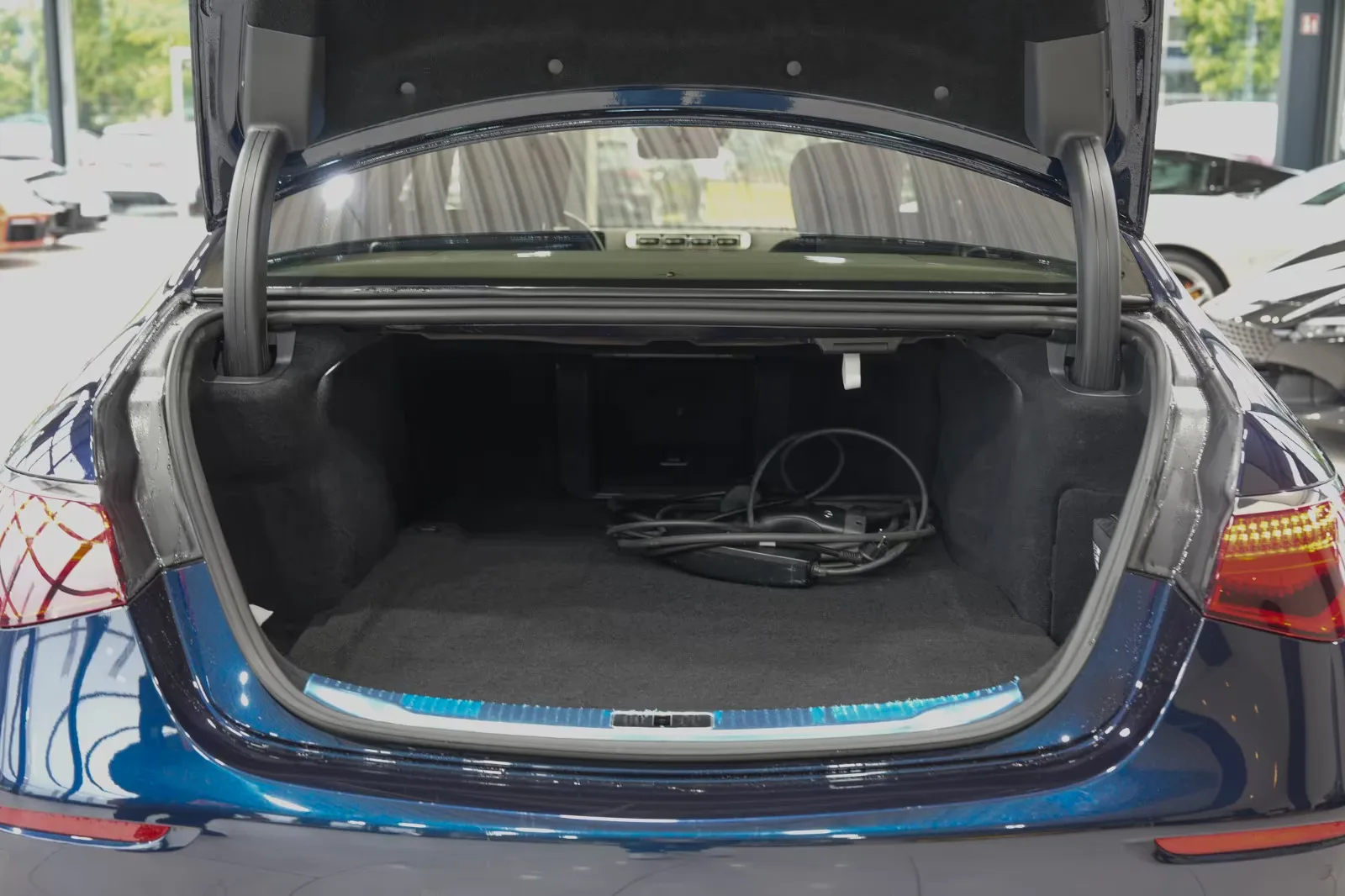 2022 Mercedes-Benz S 580 e, 18/18