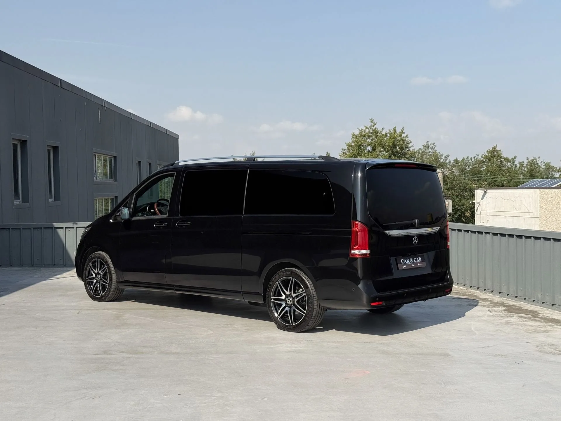 2022 Mercedes-Benz V 300 d Rovelver VIP Royal Full, 2/20