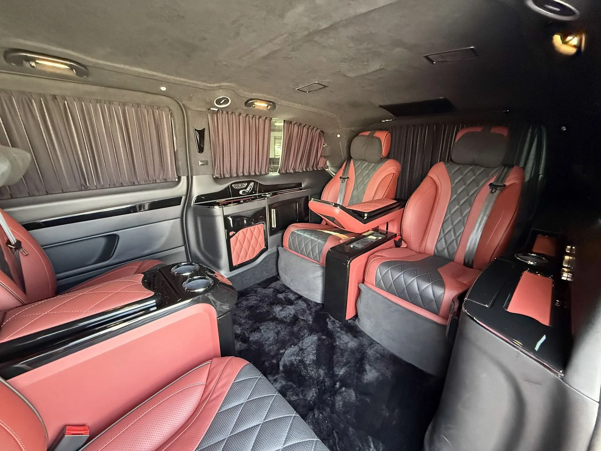 2022 Mercedes-Benz V 300 d Rovelver VIP Royal Full, 19/20
