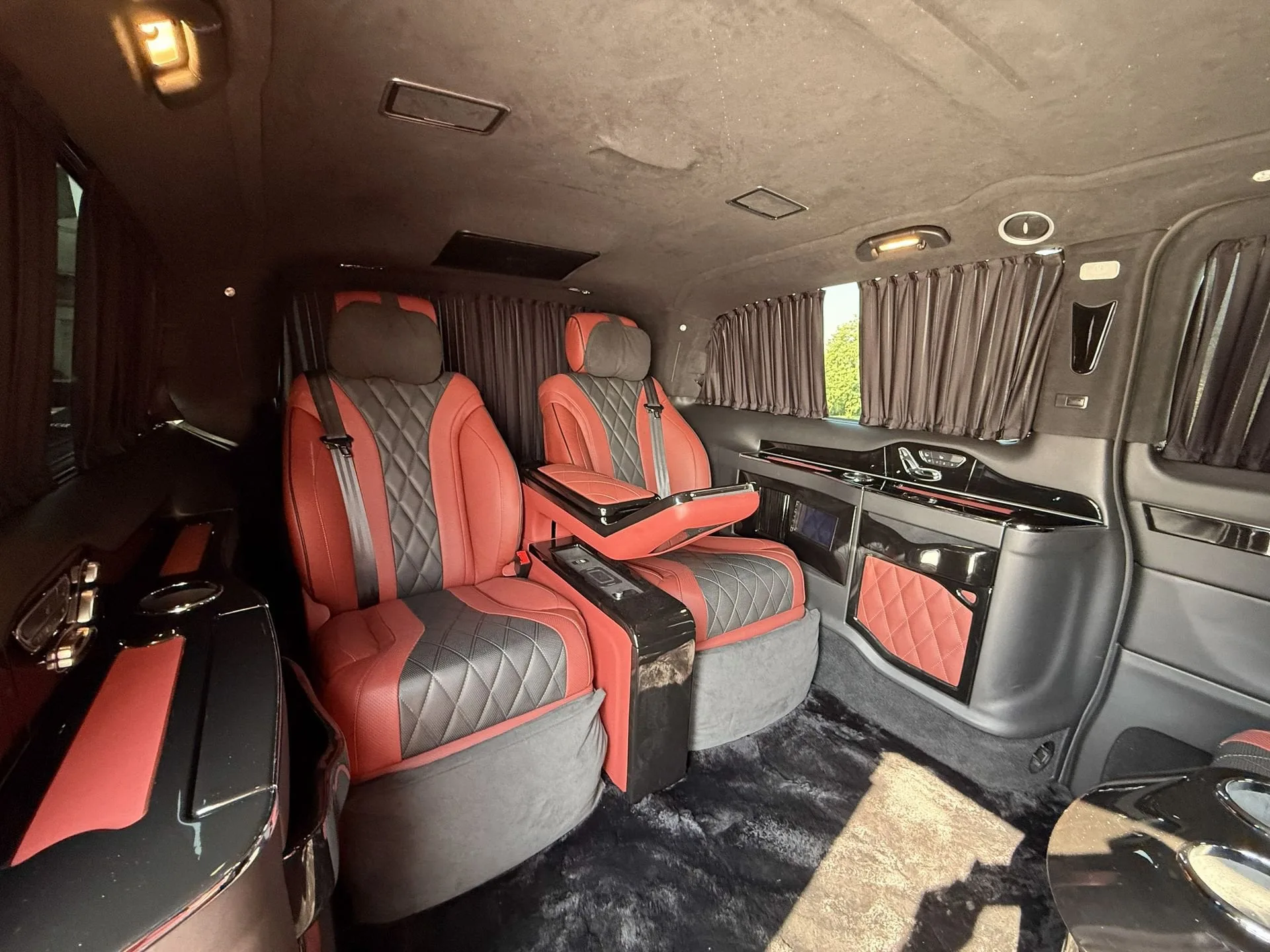 2022 Mercedes-Benz V 300 d Rovelver VIP Royal Full, 20/20
