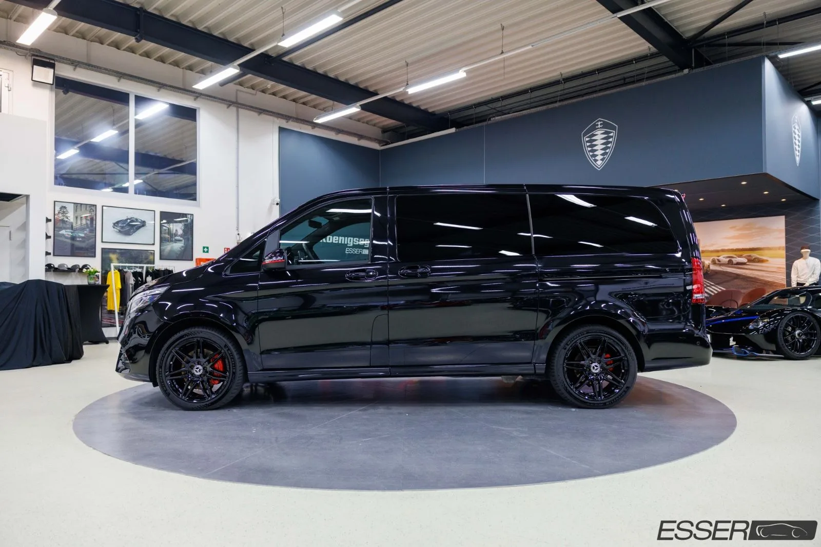 2022 Mercedes-Benz V 300 d, 7/30
