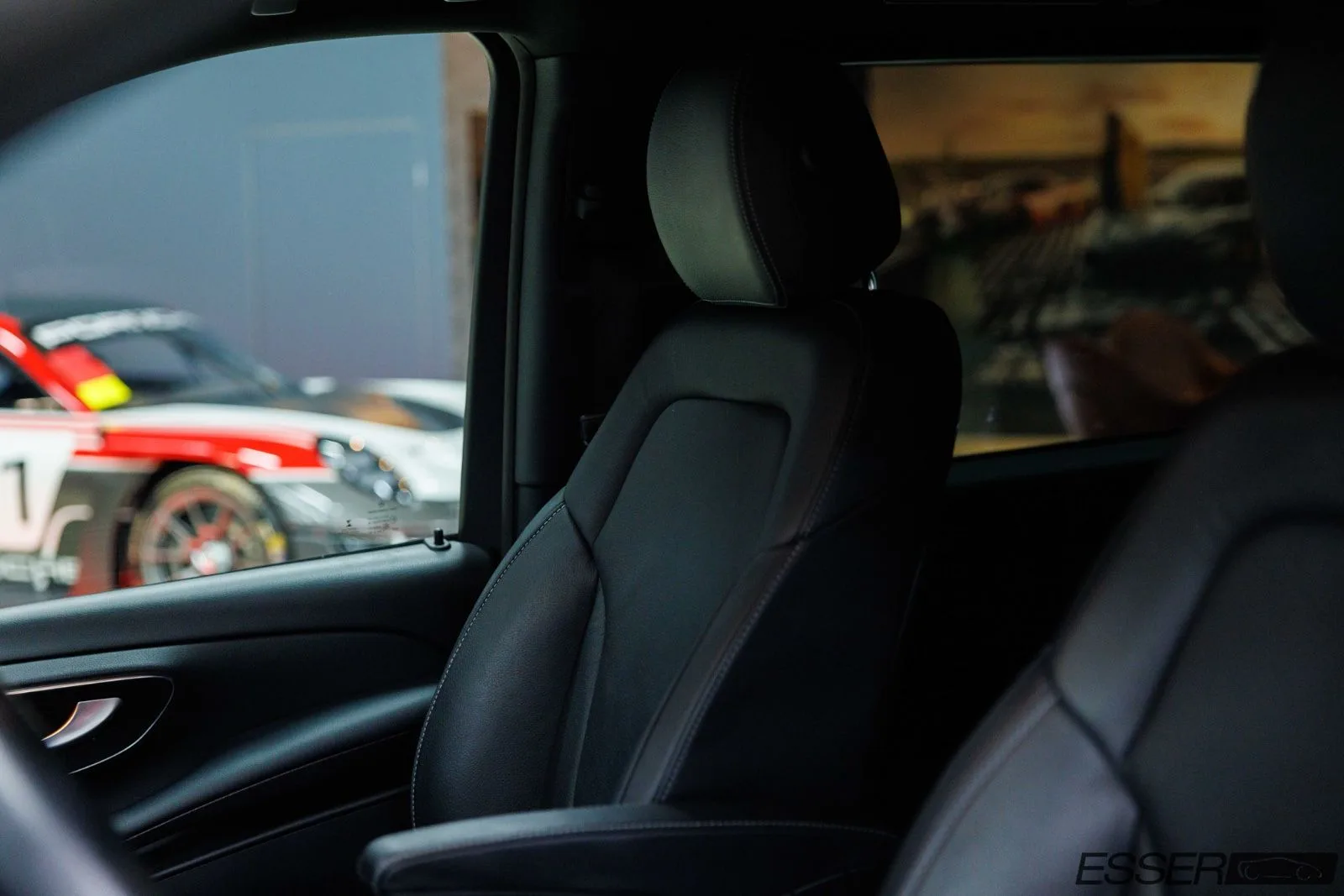 2022 Mercedes-Benz V 300 d, 11/30