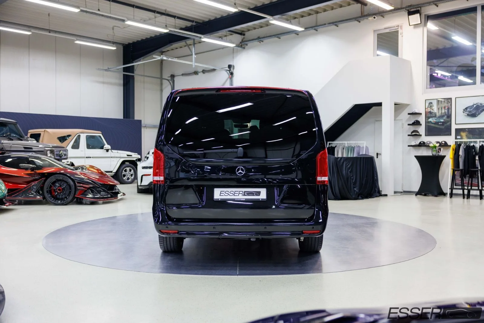 2022 Mercedes-Benz V 300 d, 23/30