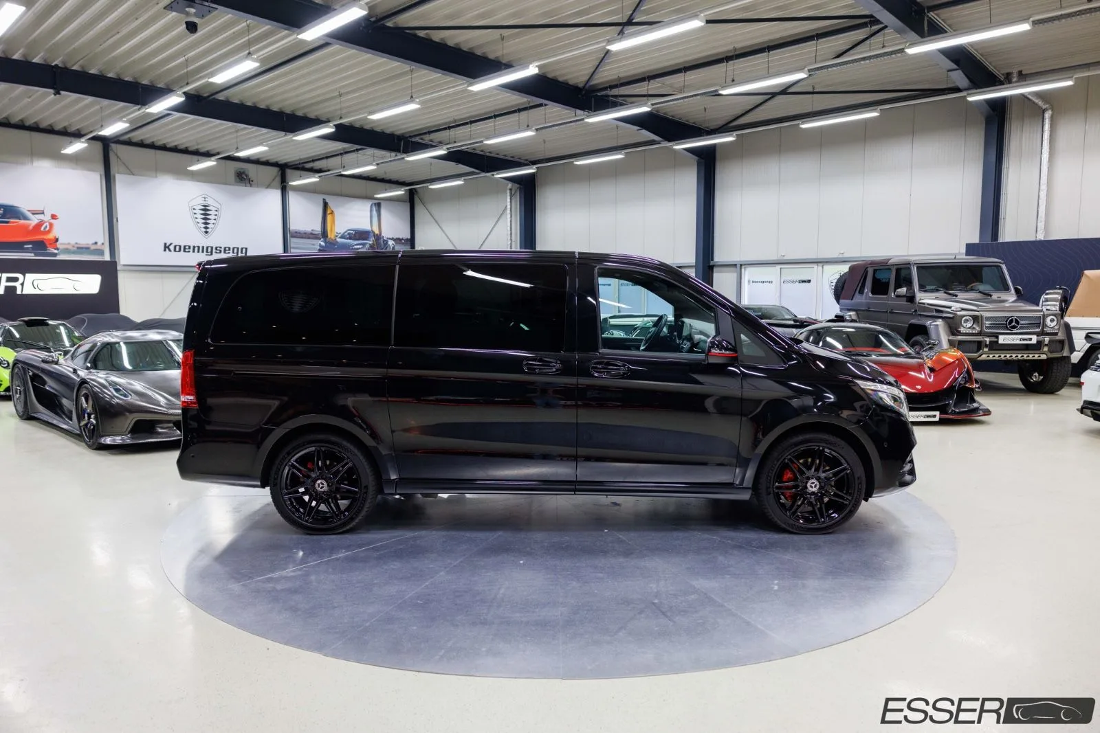 2022 Mercedes-Benz V 300 d, 26/30