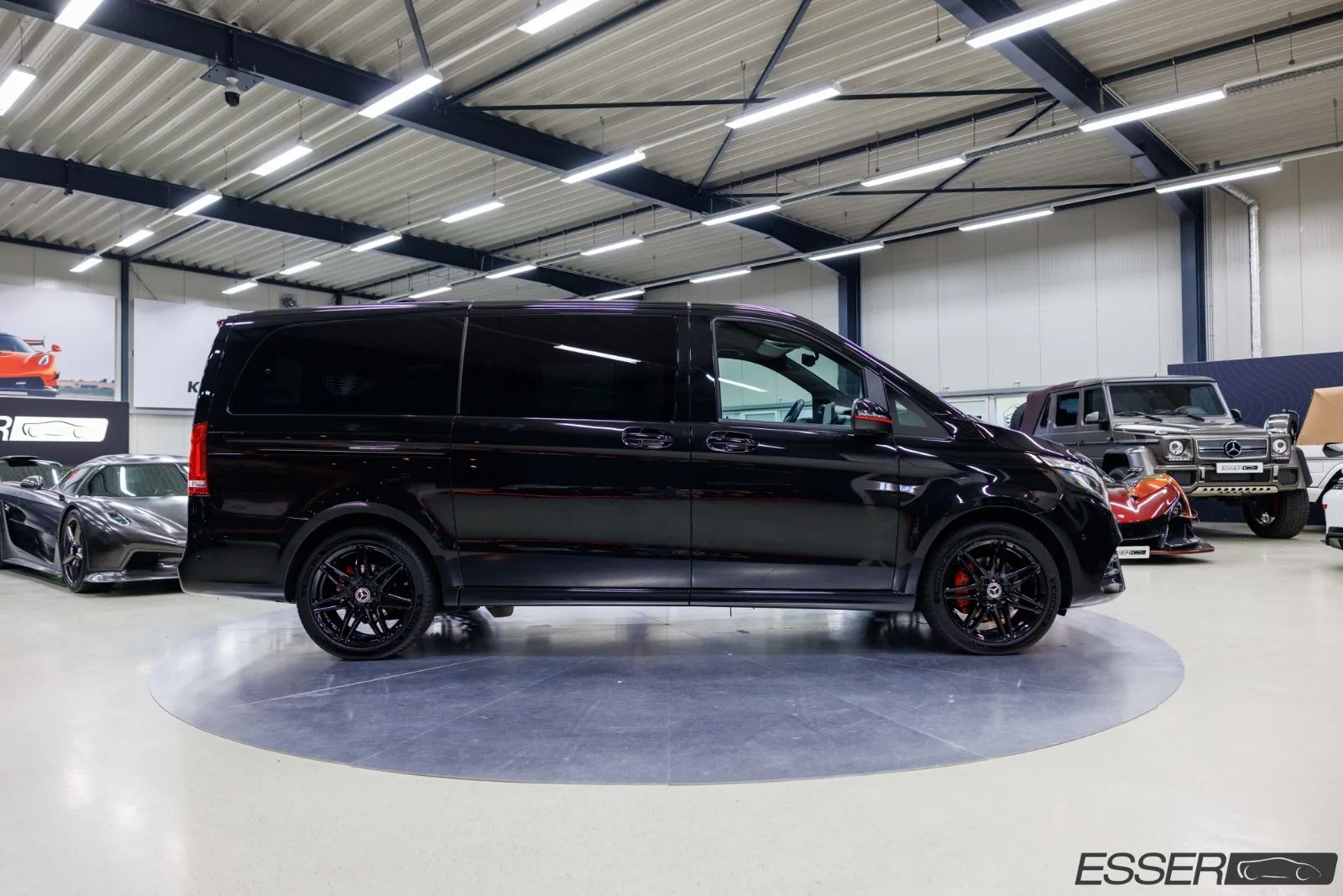 2022 Mercedes-Benz V 300 d, 27/30