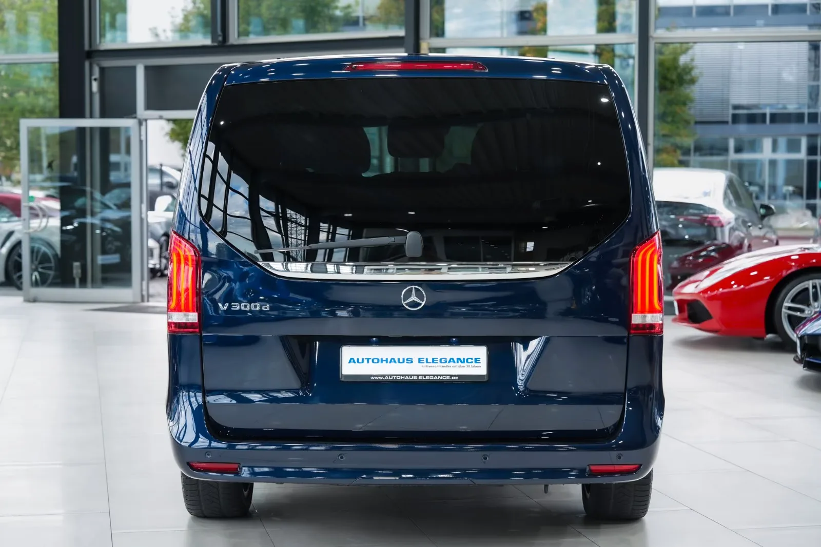 2022 Mercedes-Benz V 300 d Edition, Long, 5/30