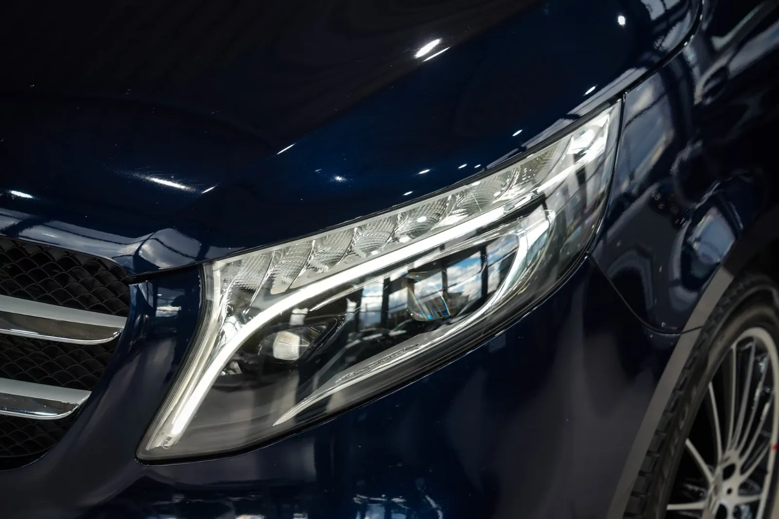 2022 Mercedes-Benz V 300 d Edition, Long, 10/30