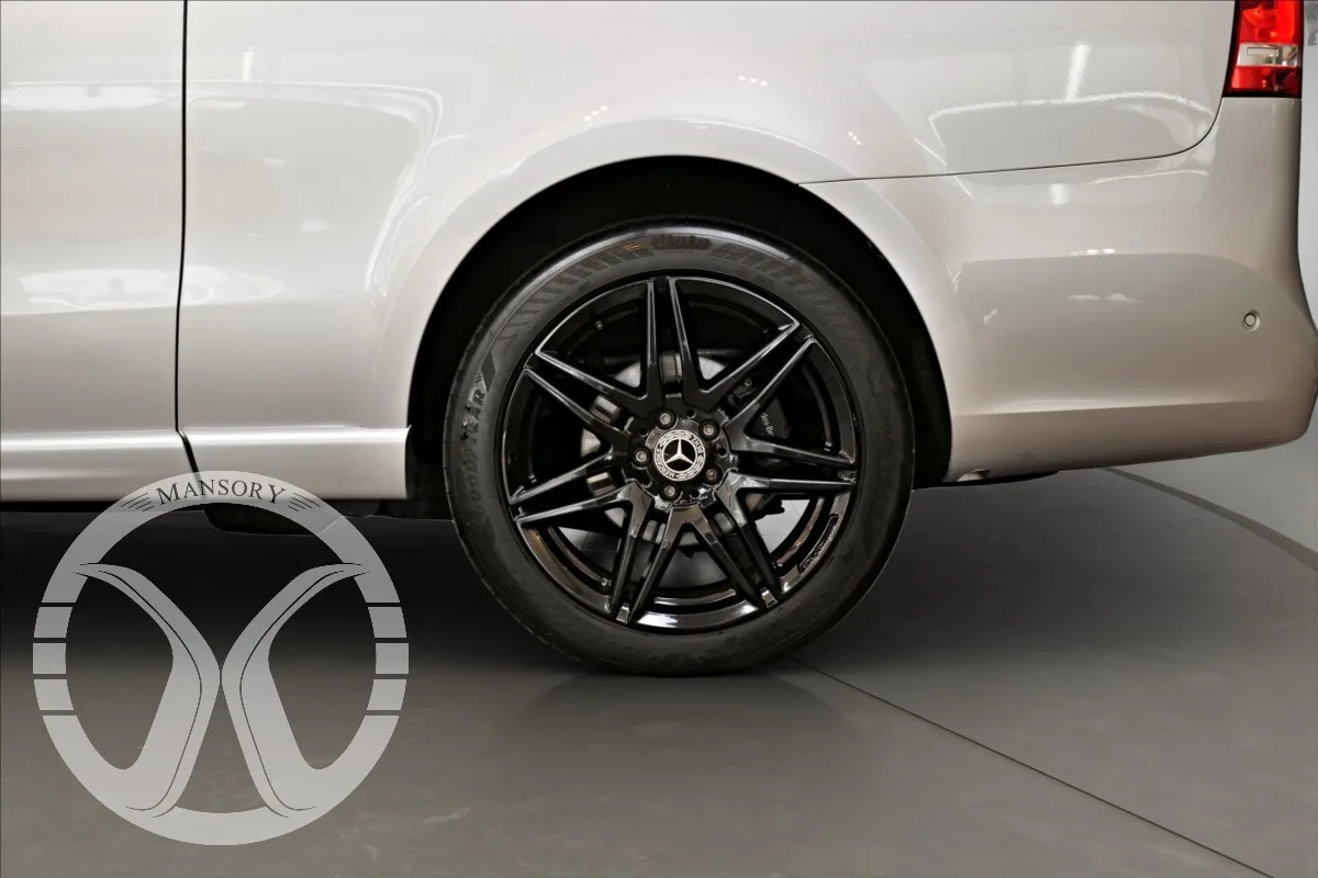 2022 Mercedes-Benz V 300 d 4MATIC, 9/25