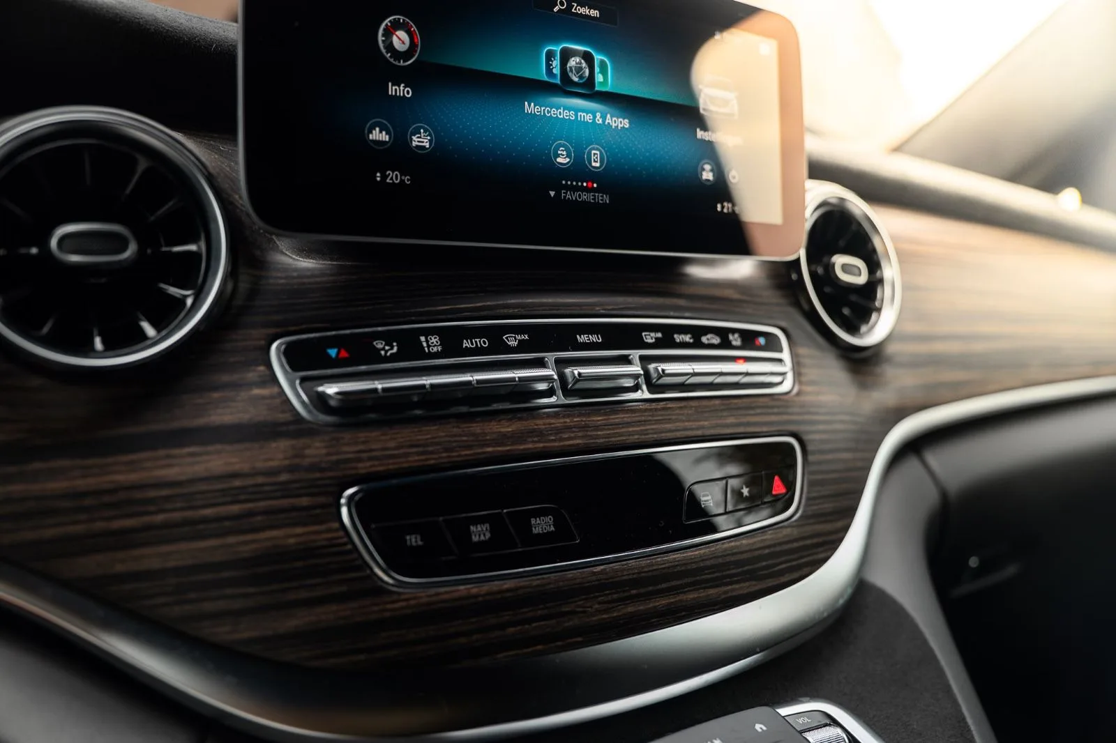 2022 Mercedes-Benz V 300 d Rovelver VIP, 11/30