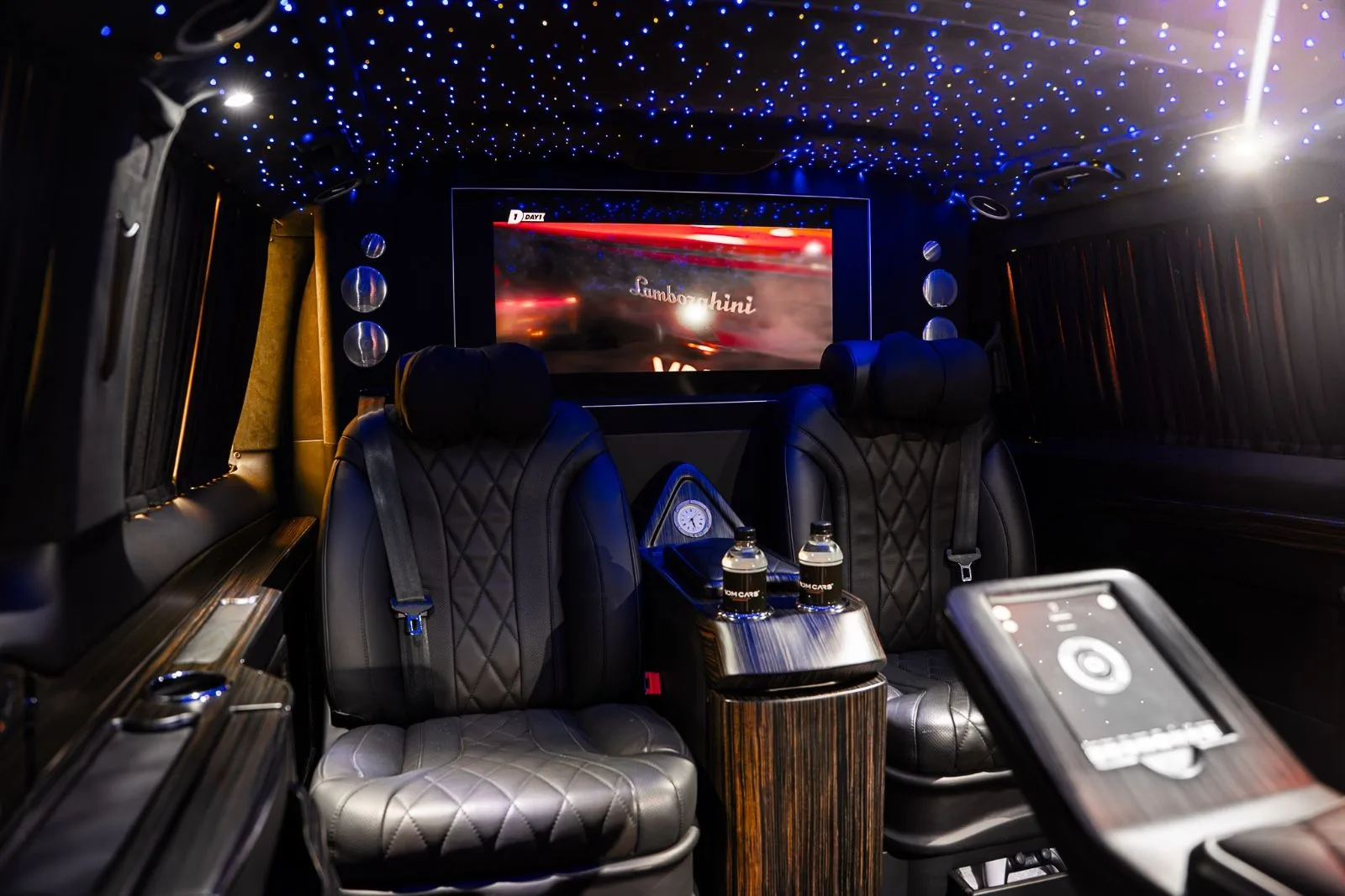 2022 Mercedes-Benz V 300 d Rovelver VIP, 16/30