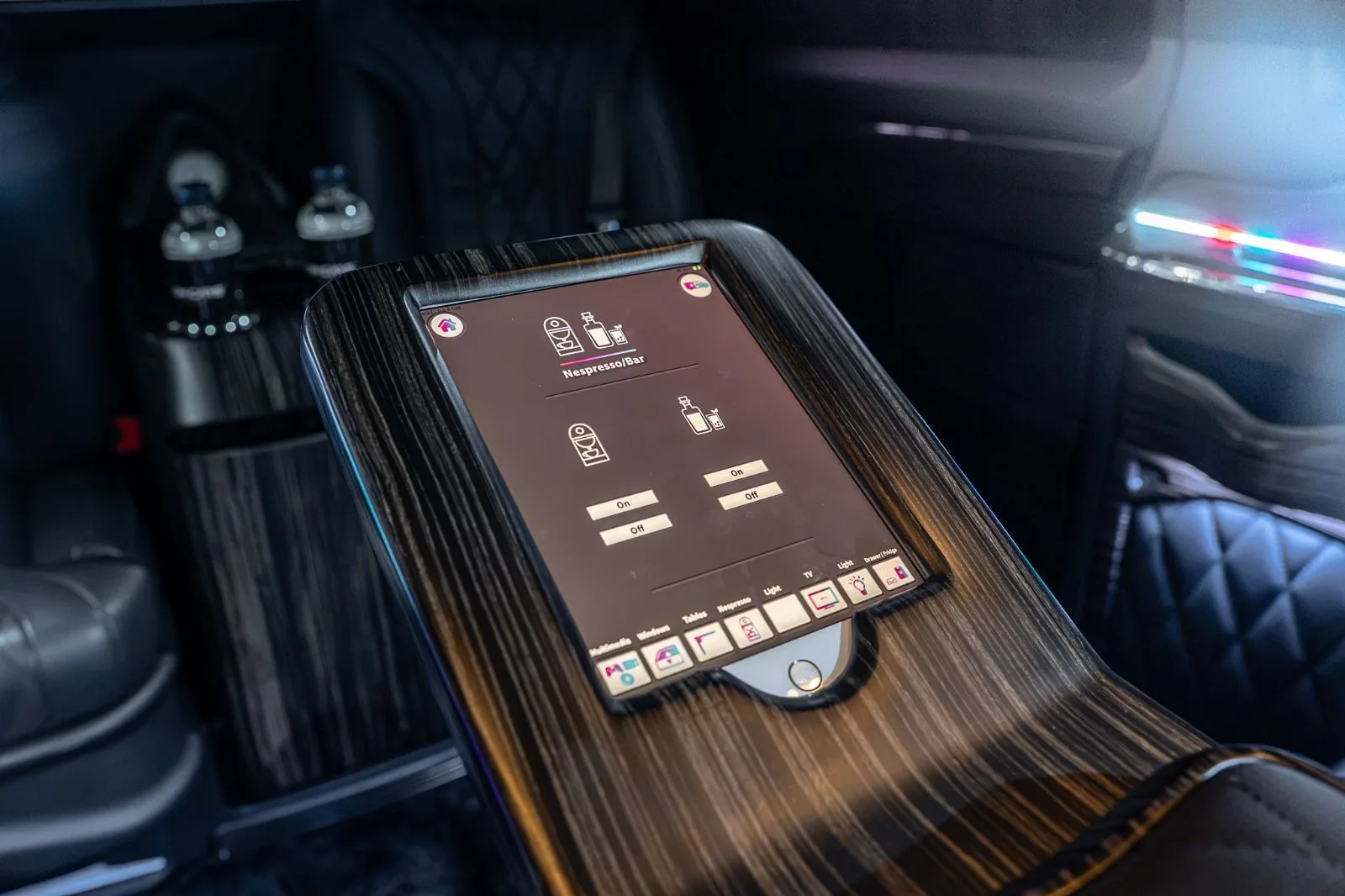 2022 Mercedes-Benz V 300 d Rovelver VIP, 28/30