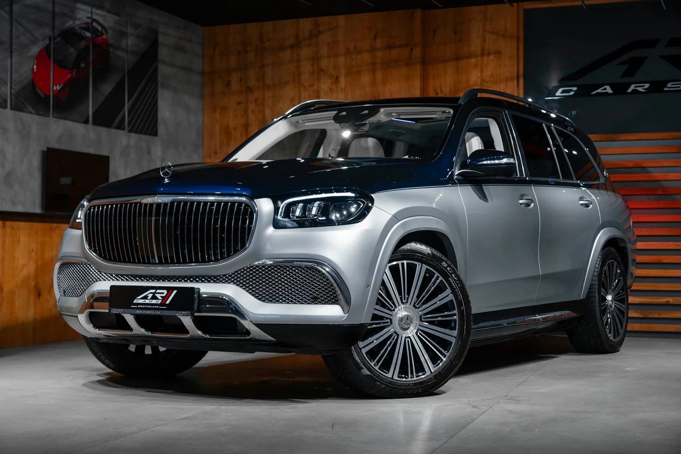 2022 Mercedes-Maybach GLS 600 4MATIC offered by a specialist dealer in Bratislava, Slovakia, photo 3 of 15