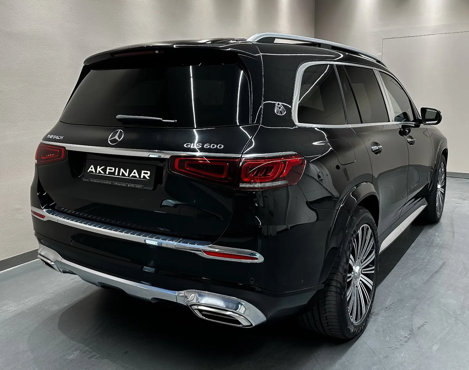 2022 Mercedes-Maybach GLS 600, 7/30