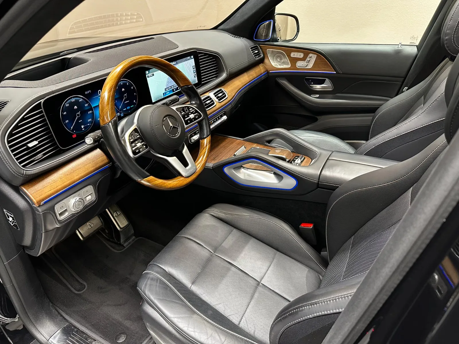 2022 Mercedes-Maybach GLS 600, 10/30