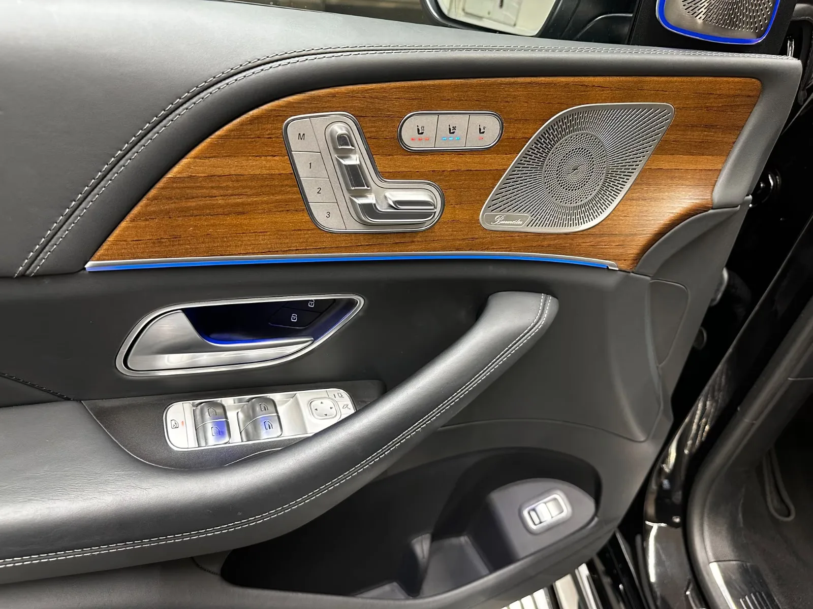 2022 Mercedes-Maybach GLS 600, 13/30